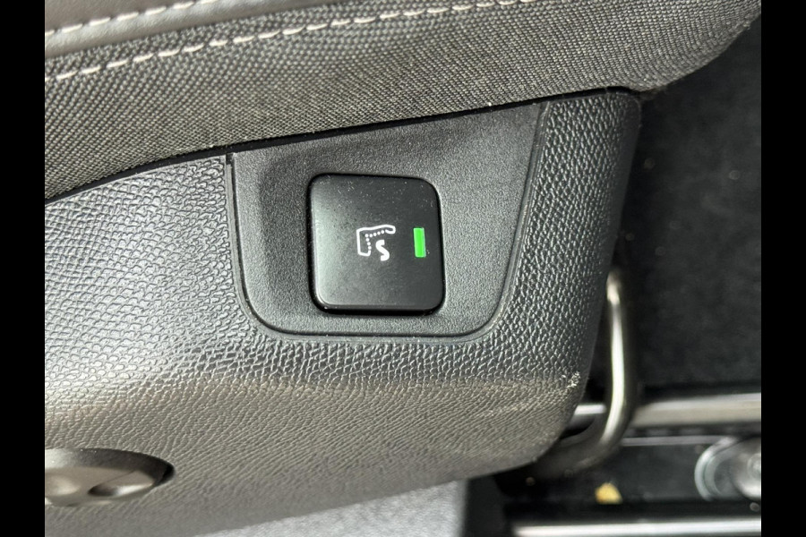 Peugeot 3008 1.2 PureTech Allure Cruise Climate control LED Verwarmde voorstoelen Parkeersensoren Camera Apple / Android Navigatie