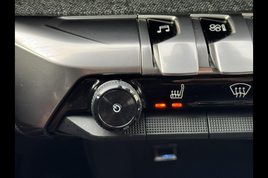 Peugeot 3008 1.2 PureTech Allure Cruise Climate control LED Verwarmde voorstoelen Parkeersensoren Camera Apple / Android Navigatie
