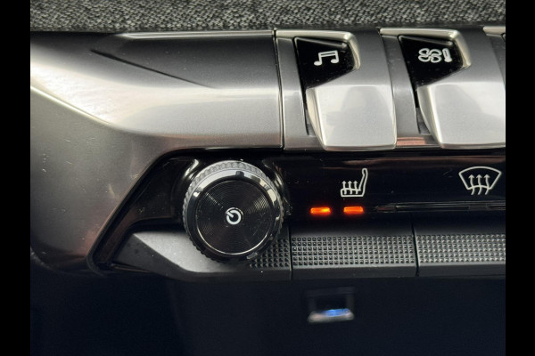 Peugeot 3008 1.2 PureTech Allure Cruise Climate control LED Verwarmde voorstoelen Parkeersensoren Camera Apple / Android Navigatie