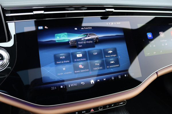 Mercedes-Benz E-Klasse Estate 300 e Exclusive Line Premium+ | Luchtvering | Hyperscreen | Distronic+ | Stoelventilatie | HUD | Zonnerollo's | 3D-Display | Digital Light | Trekhaak | Soft-Close | Burmester |