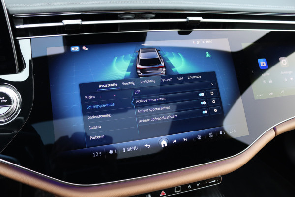Mercedes-Benz E-Klasse Estate 300 e Exclusive Line Premium+ | Luchtvering | Hyperscreen | Distronic+ | Stoelventilatie | HUD | Zonnerollo's | 3D-Display | Digital Light | Trekhaak | Soft-Close | Burmester |