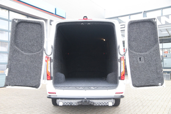 Mercedes-Benz Sprinter 319 CDI | Aut. | RWD | 2x Elektr. schuifdeuren | Uniek exemplaar!!