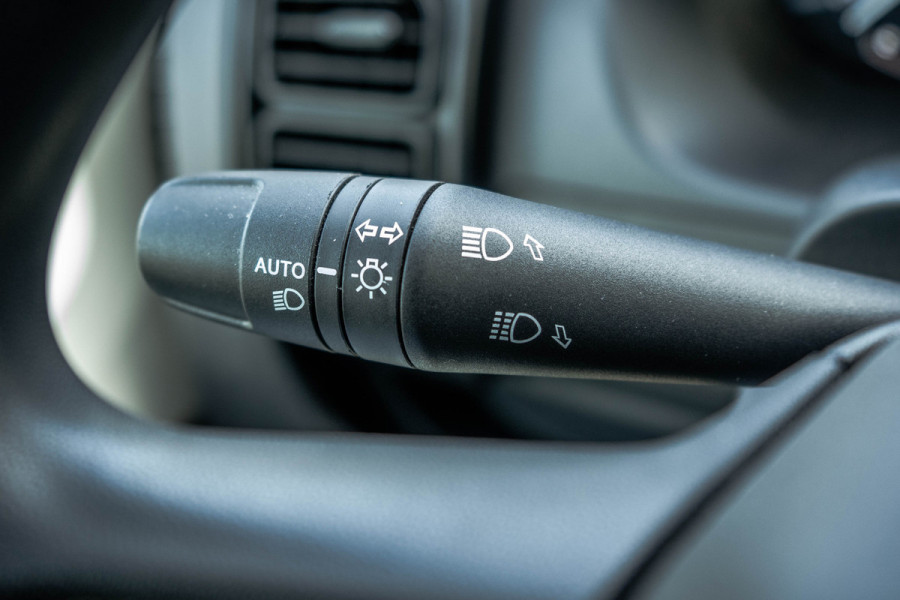 Citroën Jumper 2.2 BlueHDi 120 L2H2 3.3t | NW Model | Camera | Led | Cruise | PDC | Airco