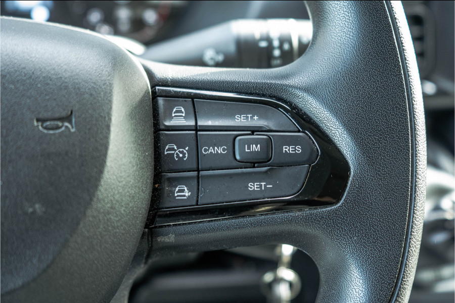 Citroën Jumper 2.2 BlueHDi 120 L2H2 3.3t | NW Model | Camera | Led | Cruise | PDC | Airco