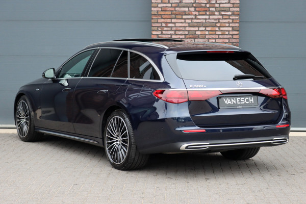 Mercedes-Benz E-Klasse Estate 300 e Exclusive Line Premium | Distronic+ | Stoelventilatie | HUD | Zonnerollo's | Digital Light | Trekhaak | Burmester | Leder | Keyless Go | Surround Camera |