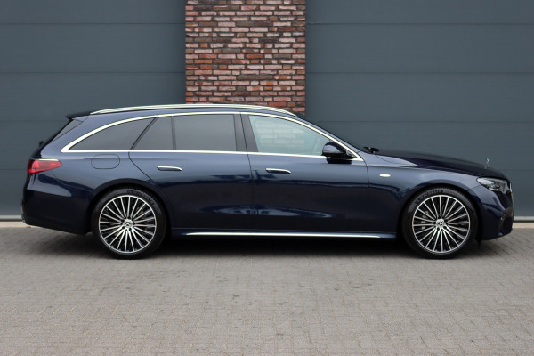 Mercedes-Benz E-Klasse Estate 300 e Exclusive Line Premium | Distronic+ | Stoelventilatie | HUD | Zonnerollo's | Digital Light | Trekhaak | Burmester | Leder | Keyless Go | Surround Camera |
