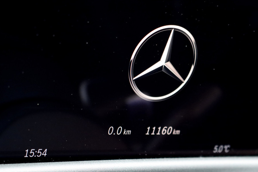 Mercedes-Benz E-Klasse Estate 300 e Exclusive Line Premium | Distronic+ | Stoelventilatie | HUD | Zonnerollo's | Digital Light | Trekhaak | Burmester | Leder | Keyless Go | Surround Camera |