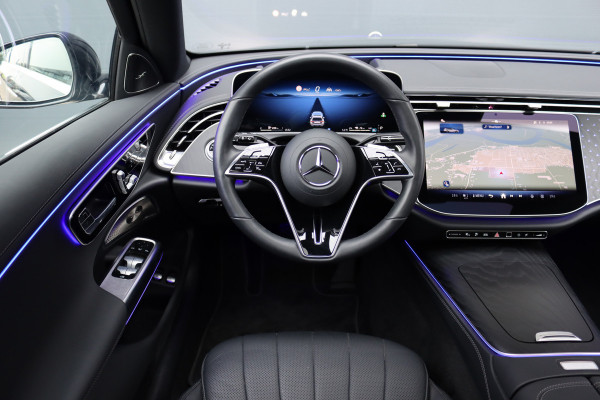 Mercedes-Benz E-Klasse Estate 300 e Exclusive Line Premium | Distronic+ | Stoelventilatie | HUD | Zonnerollo's | Digital Light | Trekhaak | Burmester | Leder | Keyless Go | Surround Camera |