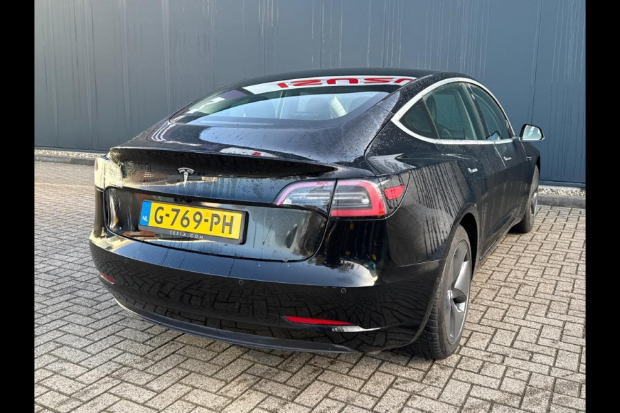 Tesla Model 3 Standard RWD Plus 60 kWh / Leder / AutoPilot 3 / Self Driving / APK /