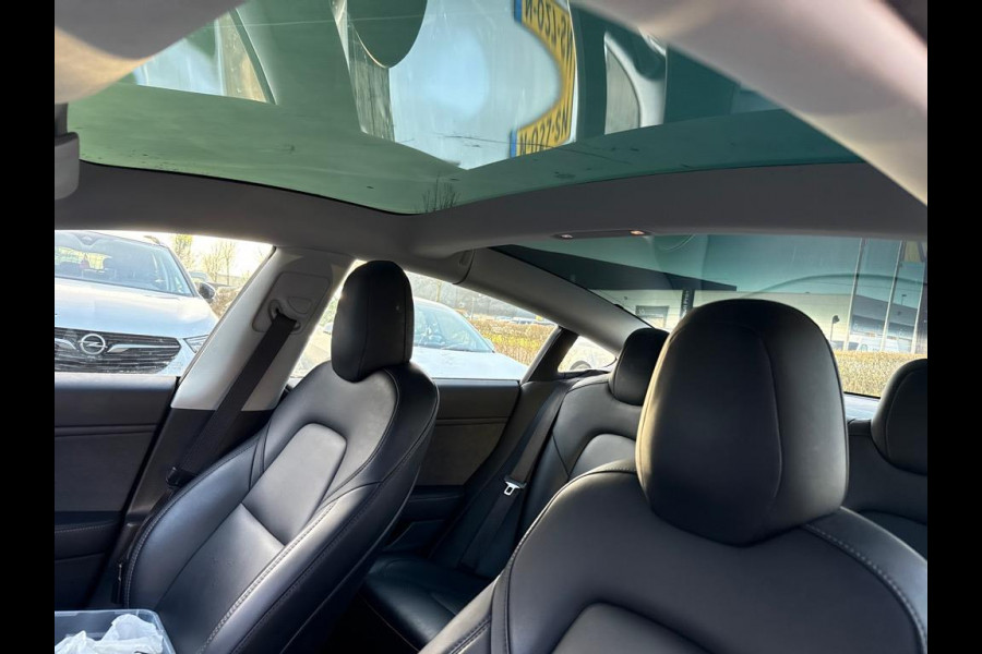 Tesla Model 3 Standard RWD Plus 60 kWh / Leder / AutoPilot 3 / Self Driving / APK /