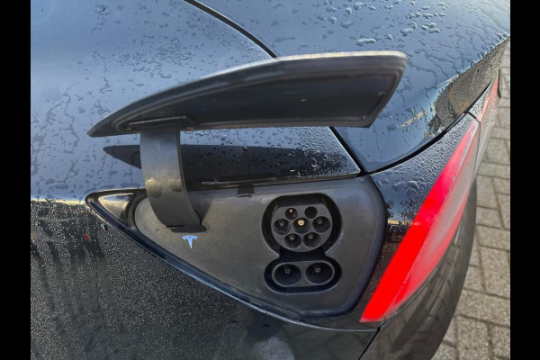 Tesla Model 3 Standard RWD Plus 60 kWh / Leder / AutoPilot 3 / Self Driving / APK /