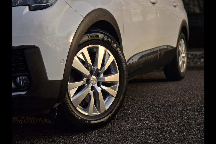 Peugeot 5008 1.2 PureTech Allure|Camera|Trekhaak|Stoelverw