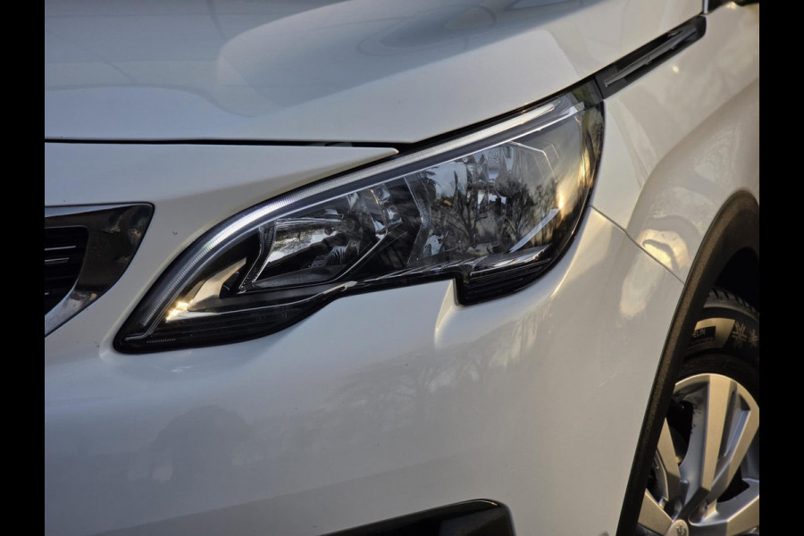 Peugeot 5008 1.2 PureTech Allure|Camera|Trekhaak|Stoelverw