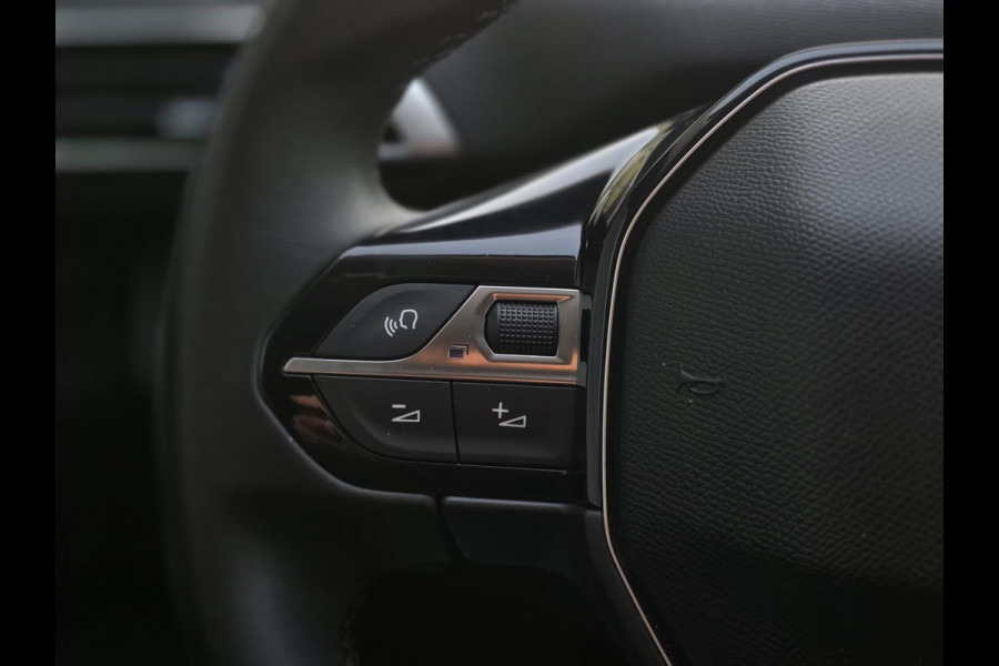 Peugeot 5008 1.2 PureTech Allure|Camera|Trekhaak|Stoelverw