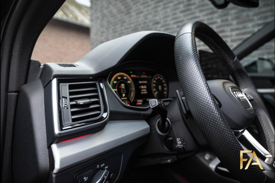 Audi Q5 Sportback 55 TFSI e S Line Competition Panodak|Lucht|SQ5|22Inch|Adaptive|360'