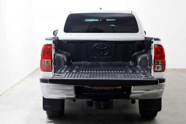 Toyota Hilux 2.4 D-4D-F 150pk E6 4WD 4x4 Double Cab Automaat 2/5-Persoons 08-2019