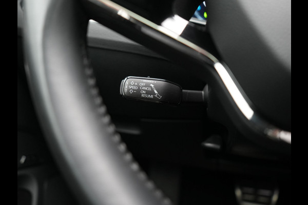 Škoda Superb Combi 1.4 TSI iV Laurin & Klemet Plug In Hybrid 218pk Dealer O.H. PHEV | Trekhaak Af Fabriek | Panodak | Adaptive Cruise | 360 Camera | Lederen Sportstoelen Ventilatie & Memory & Massage | Canton Audio | Crystal LED | Stuur Verwarmd | Sfeerverlichting |