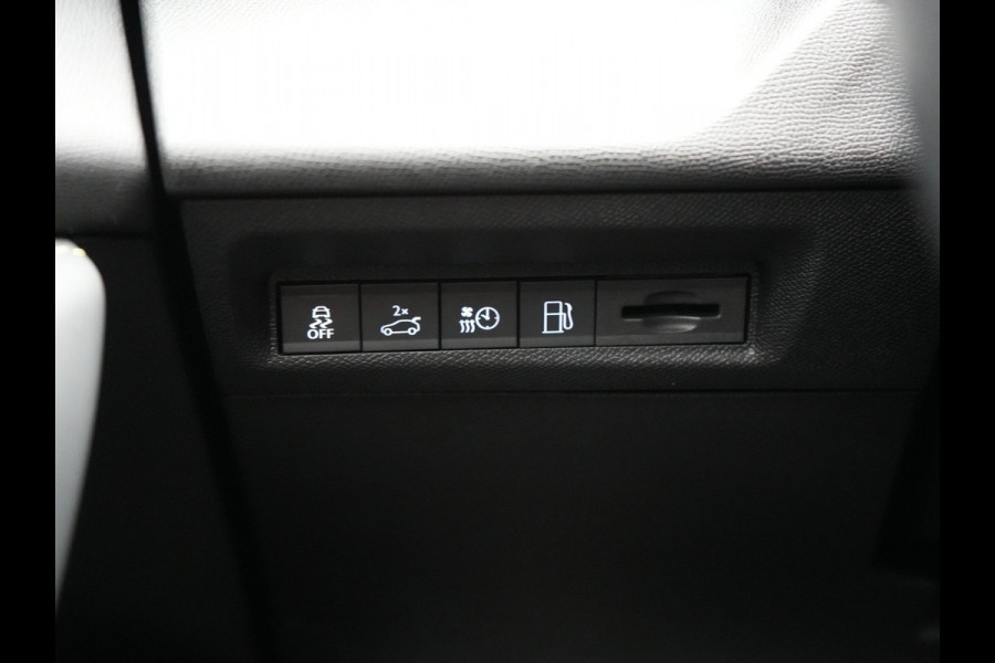Peugeot 308 SW 1.6 Plug In Hybrid GT Pack Business 225pk Dealer O.H. PHEV | Panodak | Adaptive Cruise | 360 Camera | Lederen Sportstoelen Massage & Memory | Focal Sound | Stoelen & Stuur Verwarmd | Sfeerverlichting | Apple Carplay | Keyless | Navigatie | DAB |