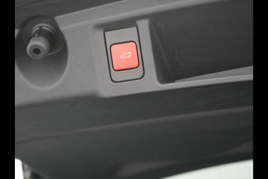 Peugeot 308 SW 1.6 Plug In Hybrid GT Pack Business 225pk Dealer O.H. PHEV | Panodak | Adaptive Cruise | 360 Camera | Lederen Sportstoelen Massage & Memory | Focal Sound | Stoelen & Stuur Verwarmd | Sfeerverlichting | Apple Carplay | Keyless | Navigatie | DAB |