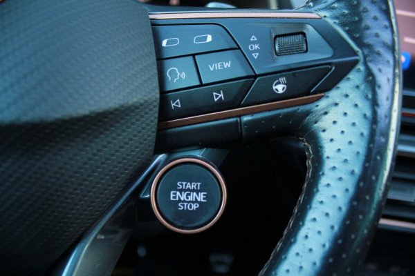 CUPRA Formentor 1.4 e-Hybrid VZ Black Edition