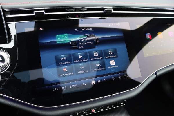 Mercedes-Benz E-Klasse AMG 53 4MATIC+ Premium | 585pk | Hyperscreen | Achterasbesturing | Distronic | Burmester | HUD | Digital Light | Stoelverwarming | Surround Camera | Keyless Go |