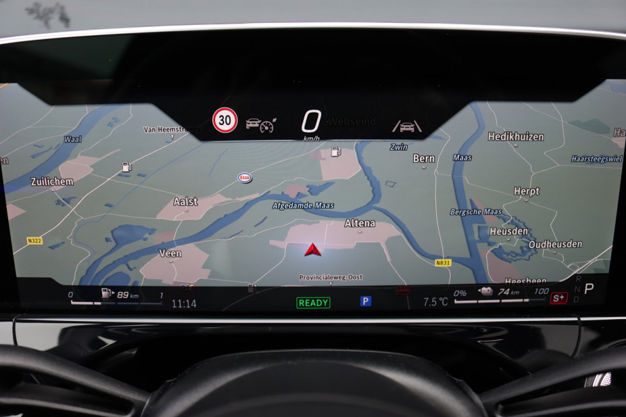 Mercedes-Benz E-Klasse AMG 53 4MATIC+ Premium | 585pk | Hyperscreen | Achterasbesturing | Distronic | Burmester | HUD | Digital Light | Stoelverwarming | Surround Camera | Keyless Go |