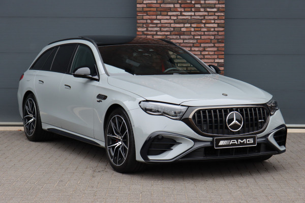 Mercedes-Benz E-Klasse Estate AMG 53 4MATIC+ Premium+ | Hyperscreen | Achterasbesturing | Distronic+ | Stoelventilatie | Trekhaak | 3D-Display | Panoramadak | Digital Light | Burmester |
