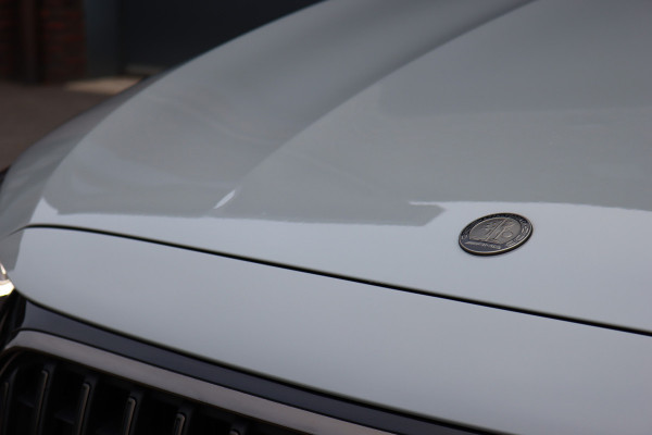 Mercedes-Benz E-Klasse Estate AMG 53 4MATIC+ Premium+ | Hyperscreen | Achterasbesturing | Distronic+ | Stoelventilatie | Trekhaak | 3D-Display | Panoramadak | Digital Light | Burmester |