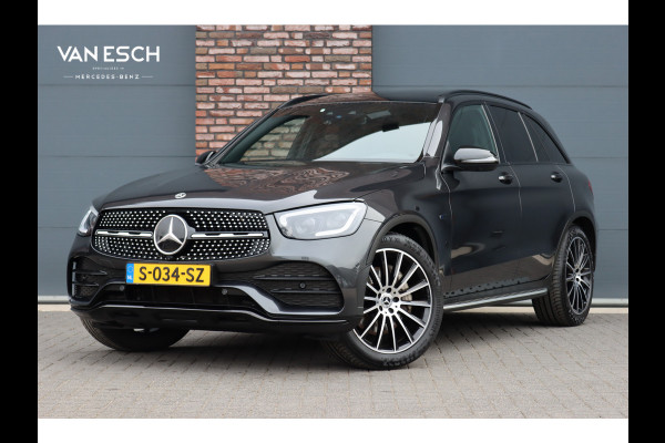 Mercedes-Benz GLC 300e 4MATIC AMG Line Premium+ | Luchtvering | Massage | Panoramadak | Trekhaak | Distronic+ | Stoelverwarming V+A | Memory | Surround Camera | Burmester | Augmented Reality |