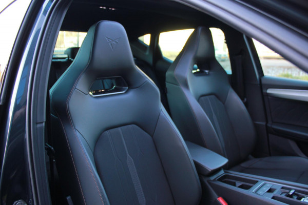 CUPRA Leon 1.4 e-Hybrid VZ Black Edition