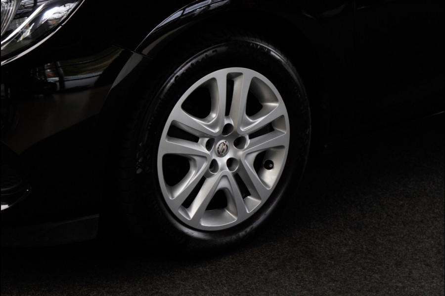 Opel Astra Sports Tourer 1.4 Navi Stoel- & stuurverw. Airco Carplay PDC Cruise LM velgen BTW auto