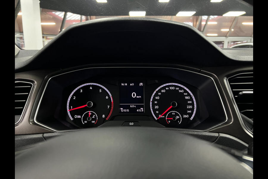 Volkswagen T-Roc 1.5 TSI Elek.koffer | Carplay | PDC | ACC |