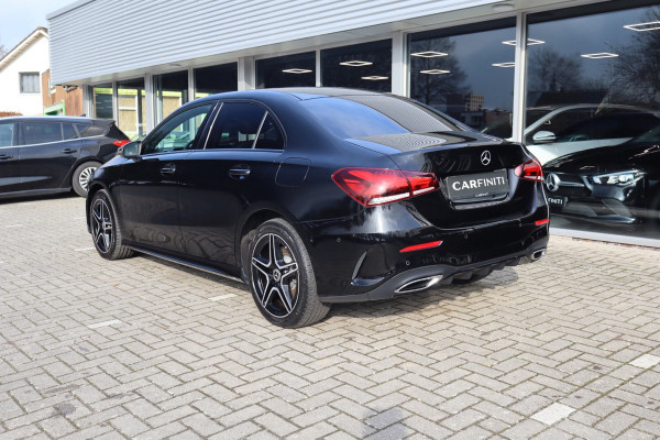 Mercedes-Benz A-Klasse 250 e Business Limousine AMG Limited 218 Pk / Navi / Widescreen / Sfeerverlichting / Full Led / Cruise.