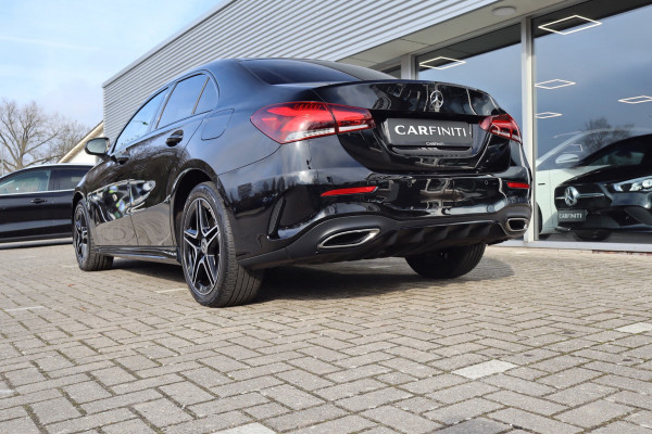 Mercedes-Benz A-Klasse 250 e Business Limousine AMG Limited 218 Pk / Navi / Widescreen / Sfeerverlichting / Full Led / Cruise.