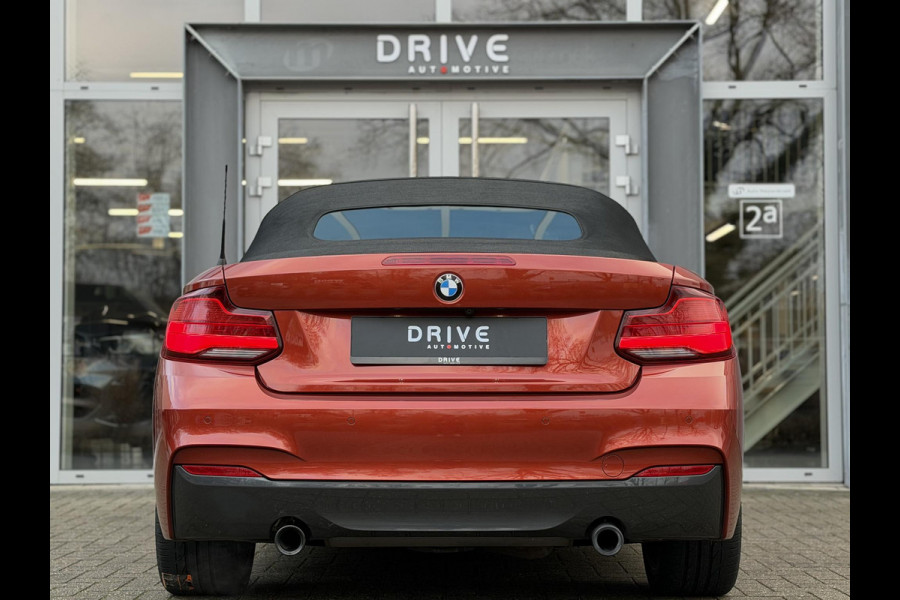BMW 2 Serie Cabrio M240i High Ex. M-Sport Plus |Full Option|Orgineel NL|Dealer onderhouden