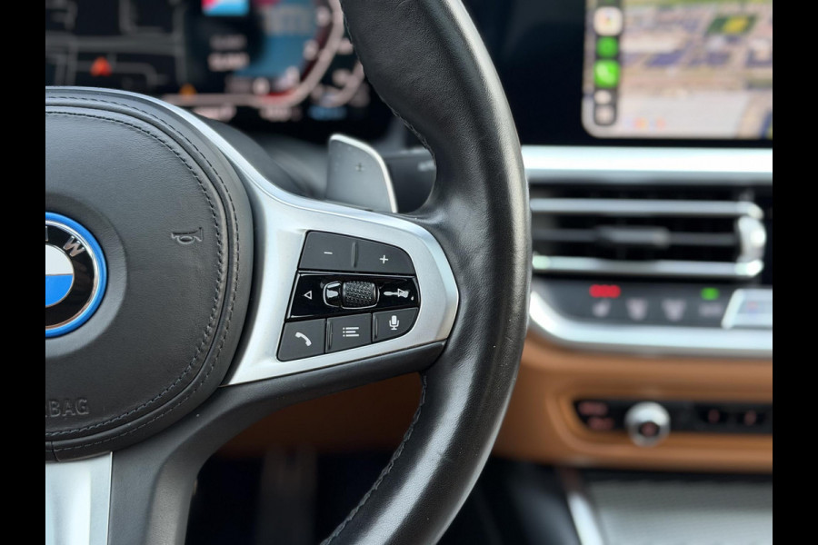 BMW 3-serie 330e High Ex. M-Sport Plus |Schuif/kantel dak|M-Seats|Memory|19"|HiFi
