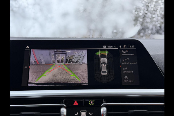 BMW 3-serie 330e High Ex. M-Sport Plus |Schuif/kantel dak|M-Seats|Memory|19"|HiFi