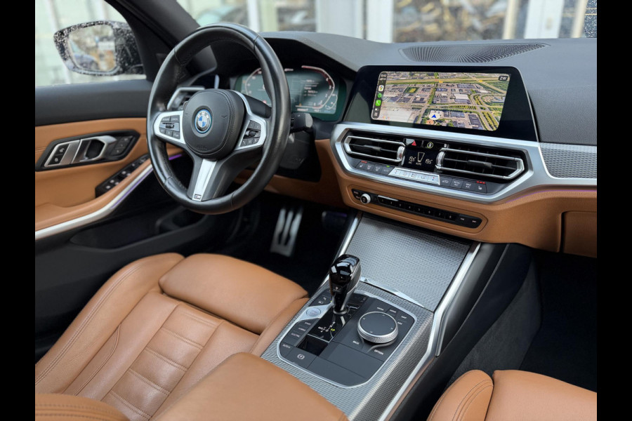 BMW 3-serie 330e High Ex. M-Sport Plus |Schuif/kantel dak|M-Seats|Memory|19"|HiFi