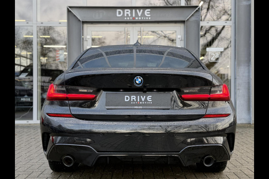 BMW 3-serie 330e High Ex. M-Sport Plus |Schuif/kantel dak|M-Seats|Memory|19"|HiFi