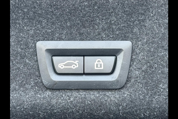 BMW 3-serie 330e High Ex. M-Sport Plus |Schuif/kantel dak|M-Seats|Memory|19"|HiFi