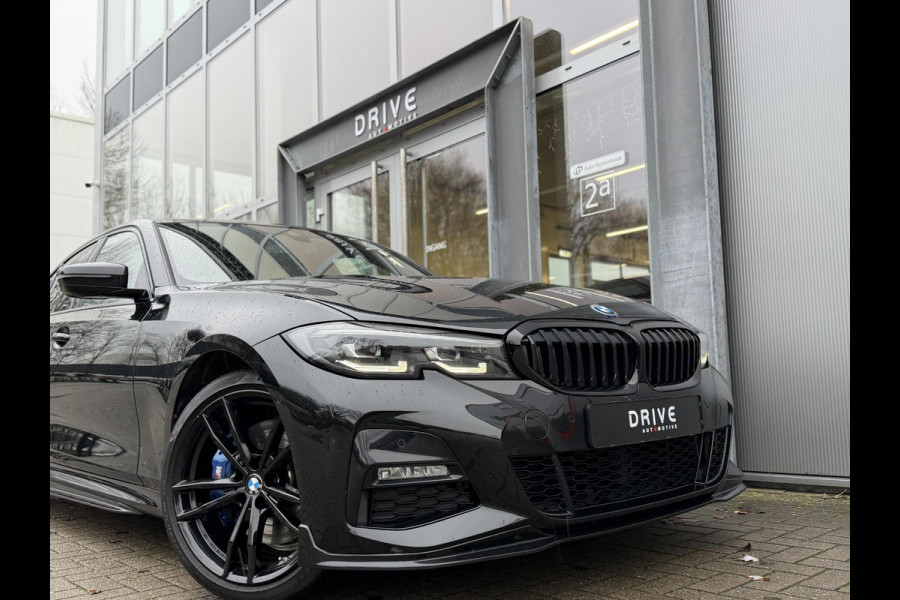 BMW 3-serie 330e High Ex. M-Sport Plus |Schuif/kantel dak|M-Seats|Memory|19"|HiFi