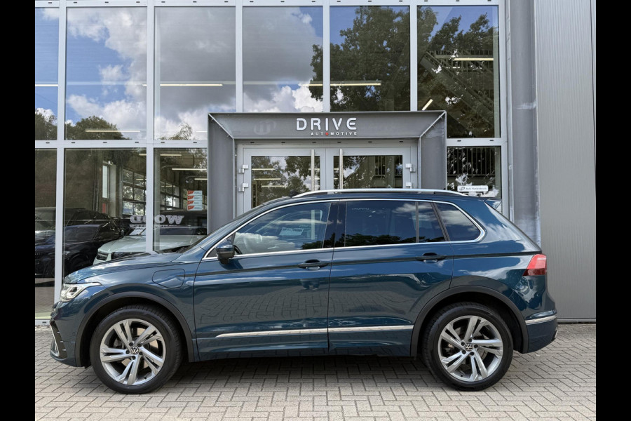Volkswagen Tiguan 1.4 TSI eHybrid R-Line Business+ SOH94%|Pano|Leer|Memory|360Cam|Trekhaak|Winter/Zomer banden