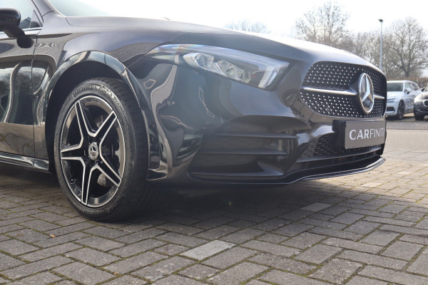 Mercedes-Benz A-Klasse 250 e Business Limousine AMG Limited 218 Pk / Navi / Widescreen / Sfeerverlichting / Full Led / Cruise.