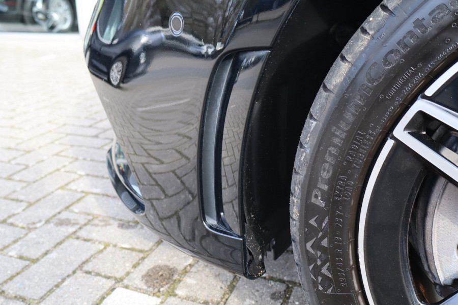 Mercedes-Benz A-Klasse 250 e Business Limousine AMG Limited 218 Pk / Navi / Widescreen / Sfeerverlichting / Full Led / Cruise.