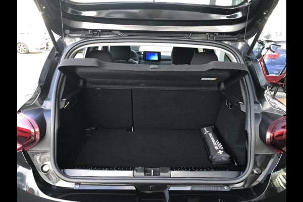 Dacia SANDERO Stepway 1.0 TCe 90 Comfort Navi Camera Winterwielenset