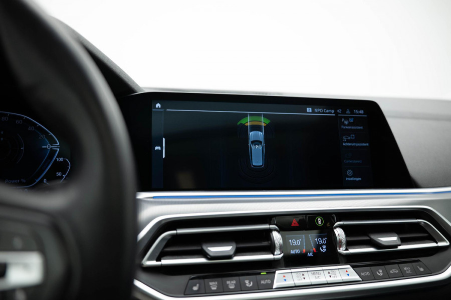 BMW X5 xDrive45e Executive |Pano|HUD|H&K|Ambient|Leder|