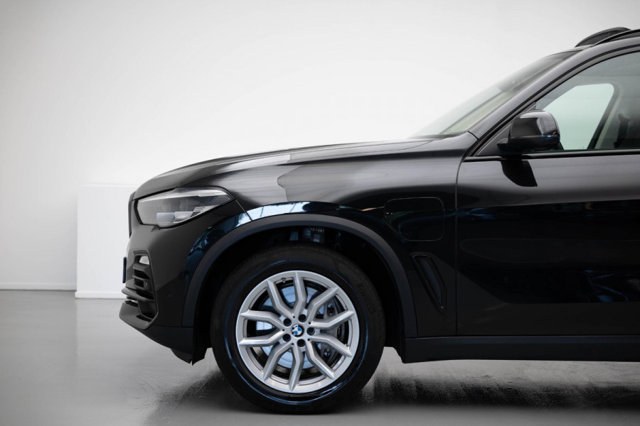BMW X5 xDrive45e Executive |Pano|HUD|H&K|Ambient|Leder|