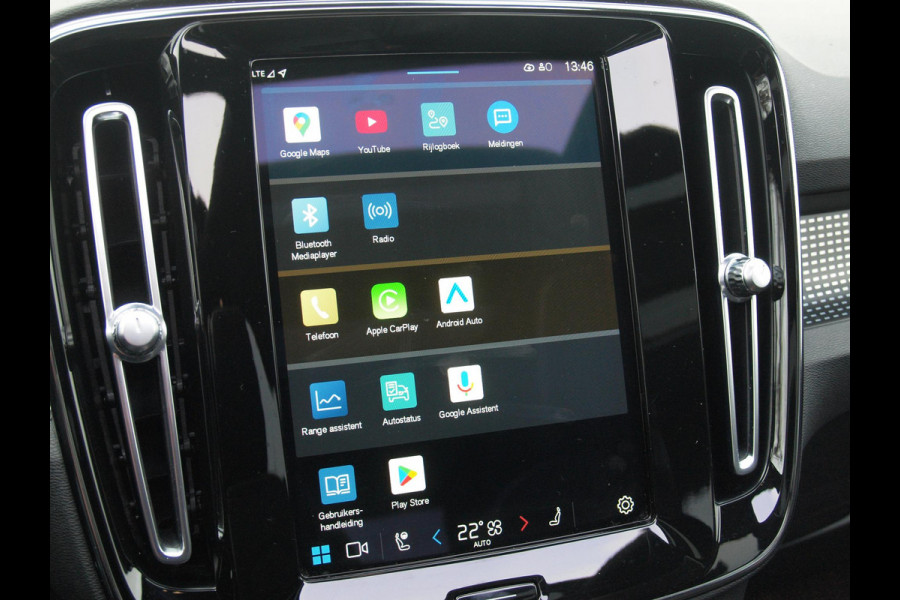 Volvo XC40 Recharge P8 AWD R-Design | SOH 92% | Panoramadak | Trekhaak | Apple Carplay | Cruise Control |