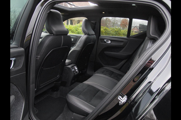 Volvo XC40 Recharge P8 AWD R-Design | SOH 92% | Panoramadak | Trekhaak | Apple Carplay | Cruise Control |