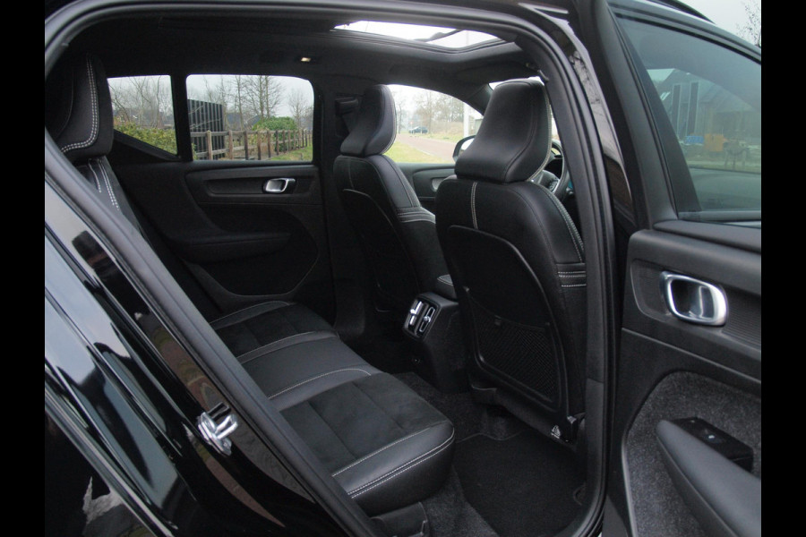 Volvo XC40 Recharge P8 AWD R-Design | SOH 92% | Panoramadak | Trekhaak | Apple Carplay | Cruise Control |